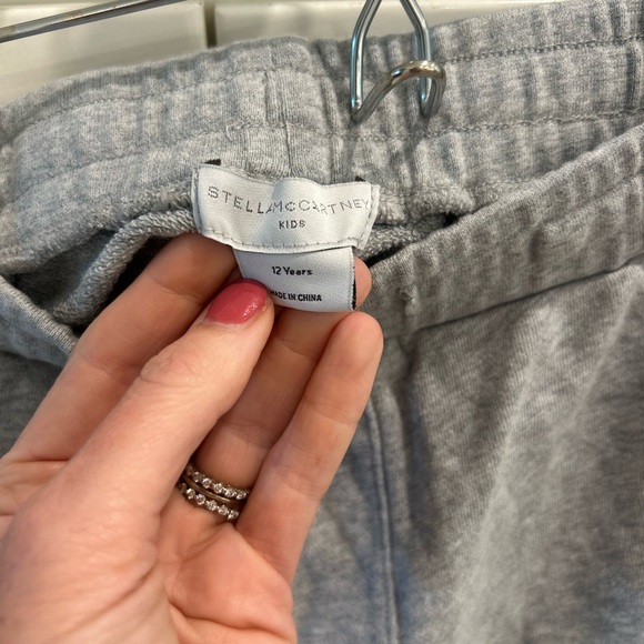 Stella McCartney Gray Kids Shorts with Fun Patches! *Missing drawstring* - Picture 3 of 8